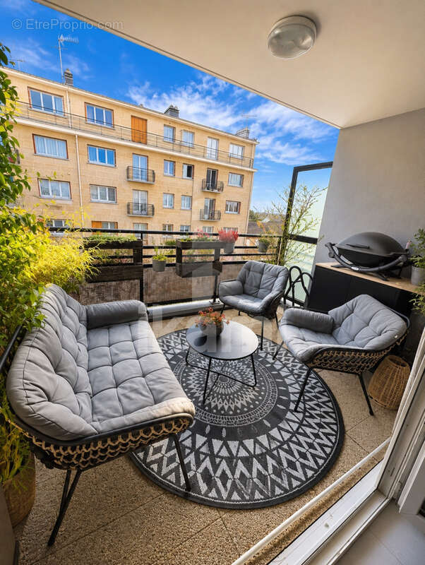 Appartement à AULNAY-SOUS-BOIS