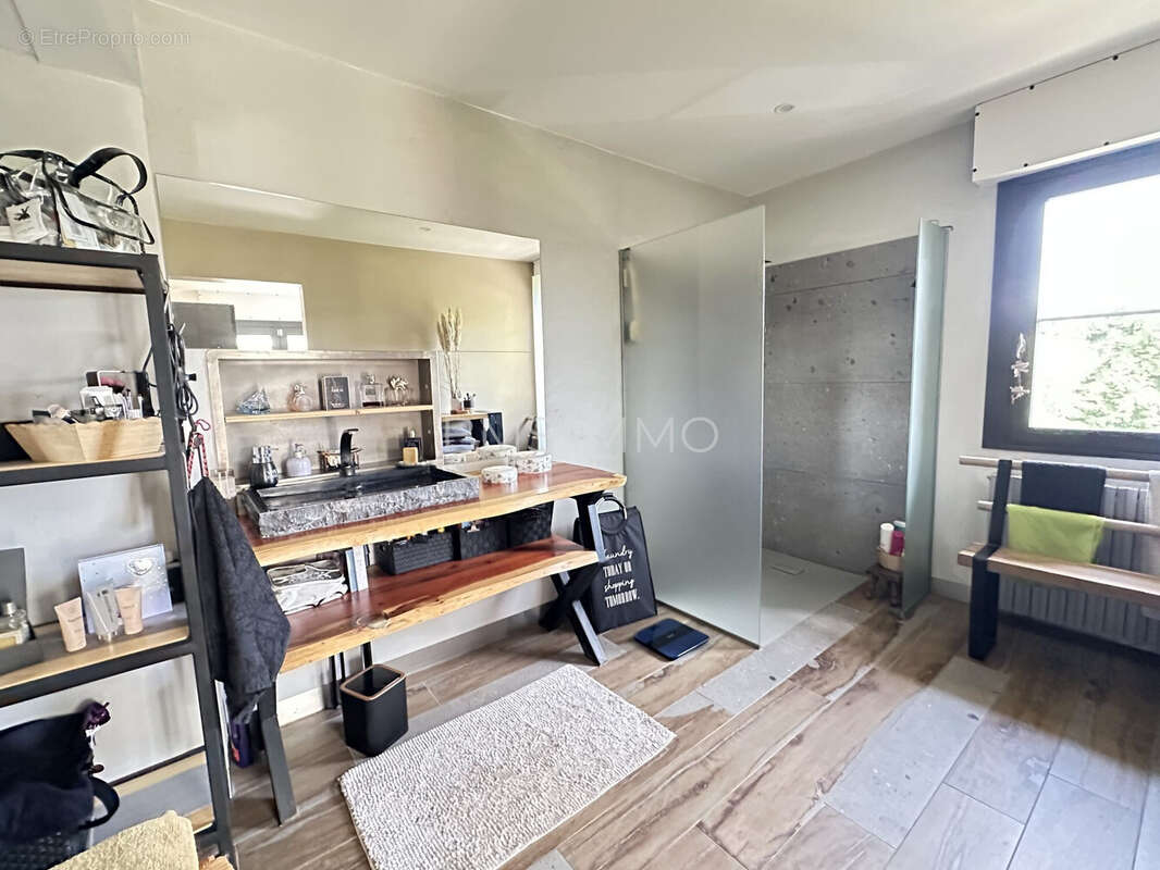 Maison 180 m² à Roost-Warendin  - photo 8