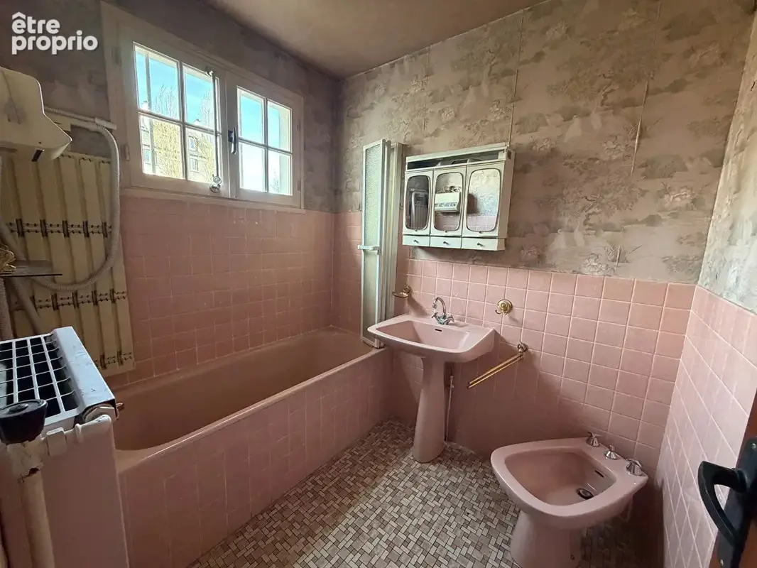 EN EXCLUSIVITE - Maison à fort potentiel  -150 m2 - Chatou - photo 9