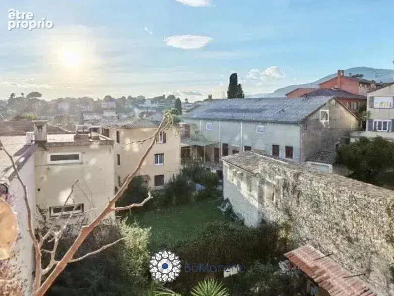 VENCE Vieille Ville Maison avec loggia - photo 15