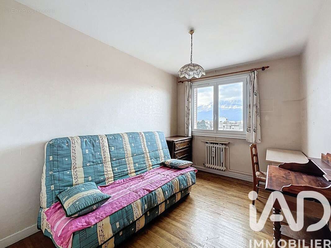 Photo 8 - Appartement à SAINT-MARTIN-D&#039;HERES