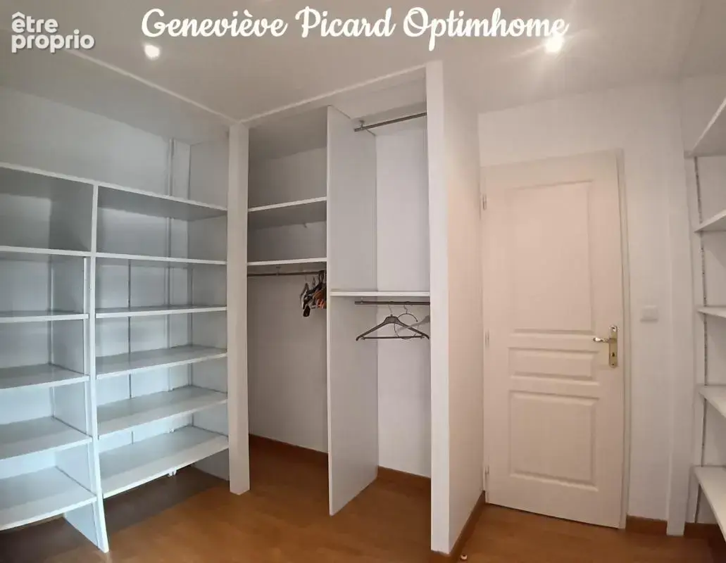 ​Maison de caractère en pierre de 189 m² — 5 chambres, dépendance et cour en cœur de bourg - photo 13