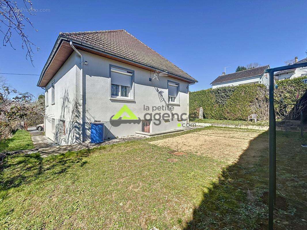 Maison à SAINT-VAURY