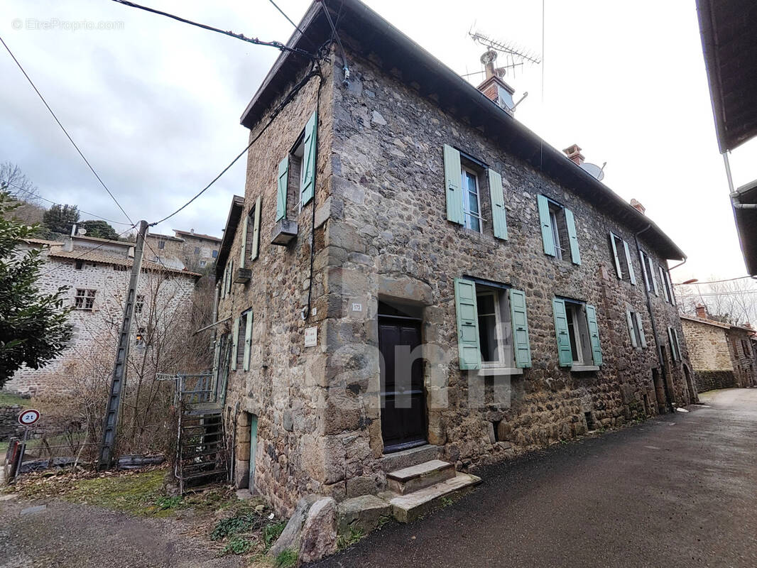 Maison à VOCANCE