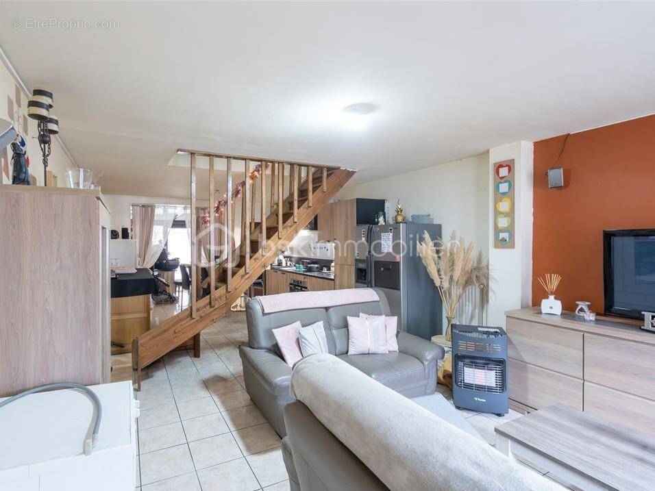 Maison à CHOOZ