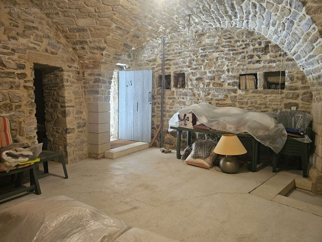 Maison à VILLETELLE