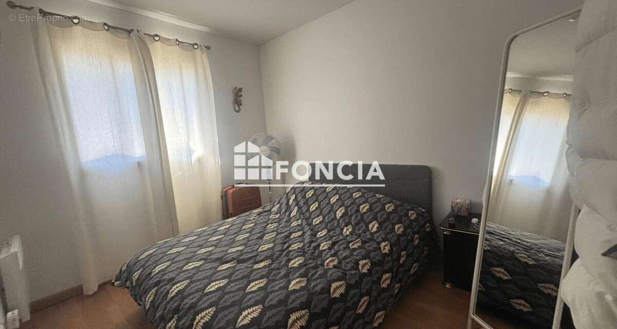 Appartement à SAINT-JEAN-D&#039;ILLAC