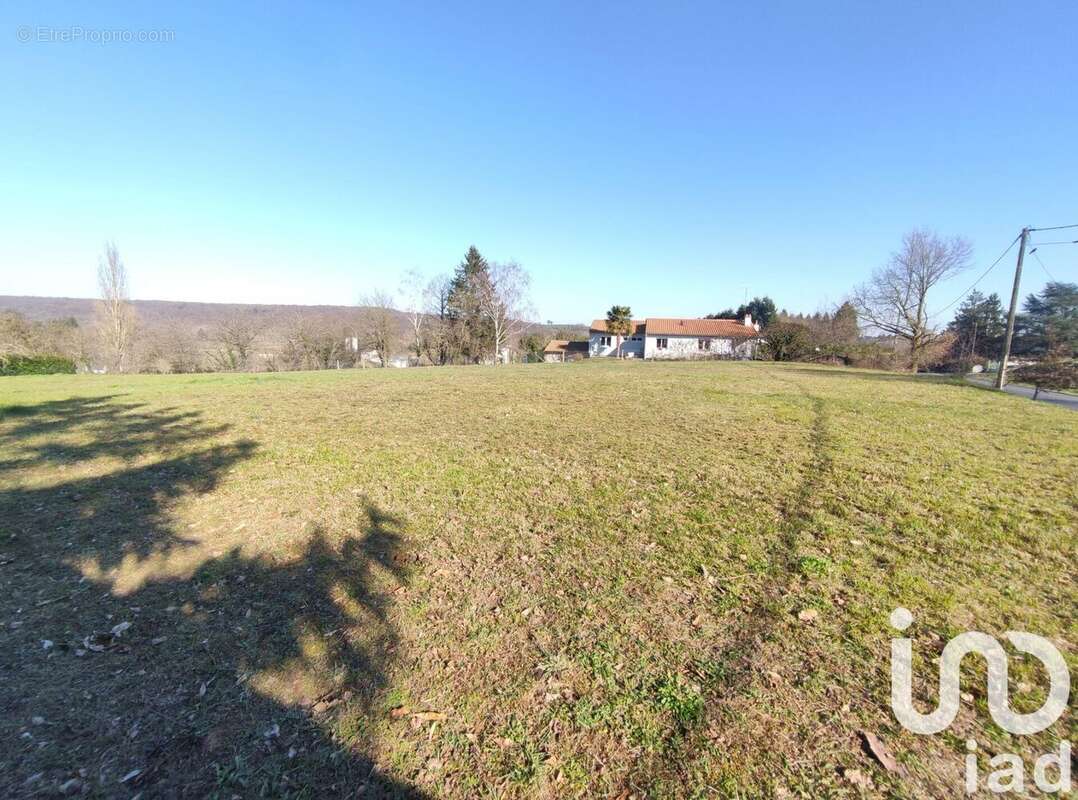 Photo 3 - Terrain à MAZEROLLES