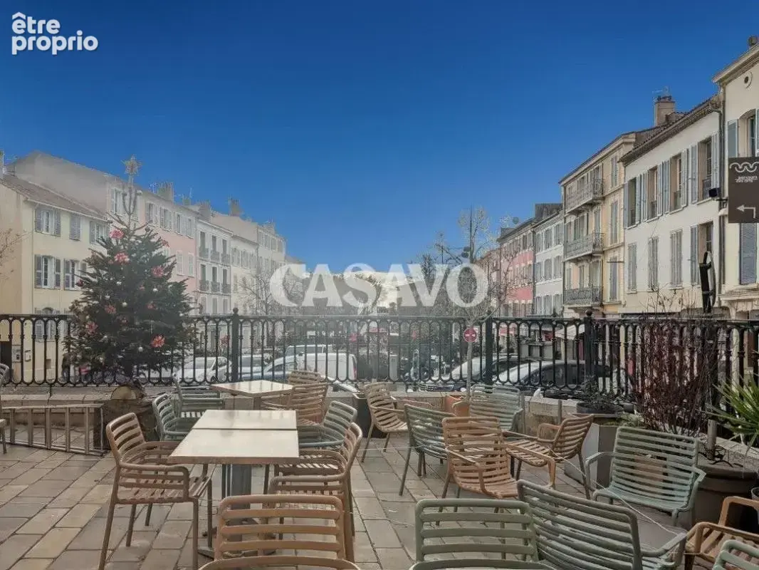 Appartement à HYERES