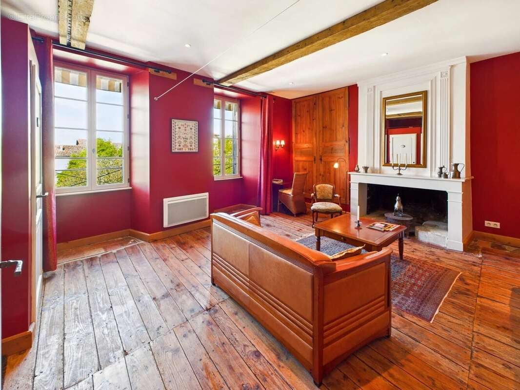 Appartement à MONFLANQUIN