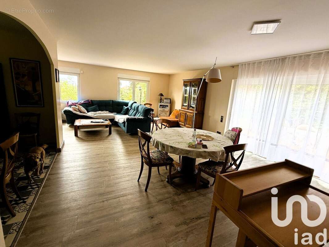 Photo 4 - Maison à COMBAILLAUX