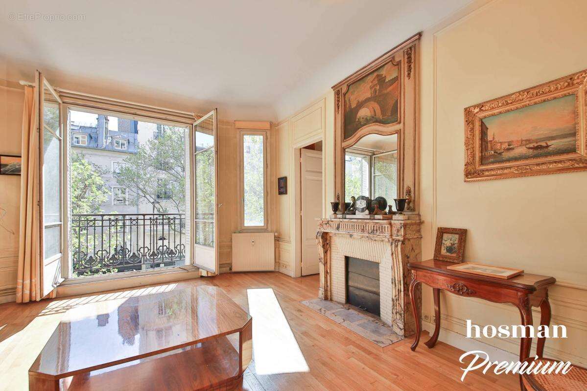 Appartement à PARIS-6E