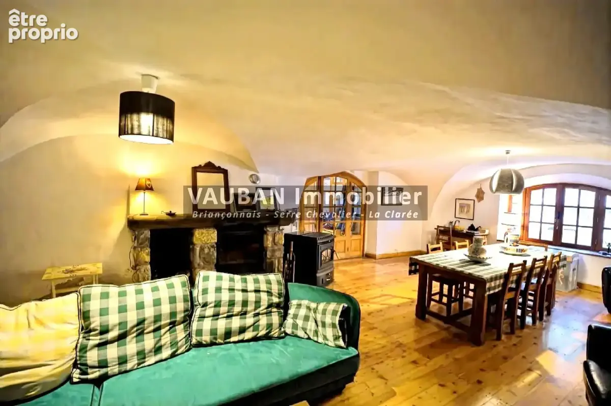 Une authentique maison de pays au cœur de la prestigieuse Vallée de la Clarée - photo 4