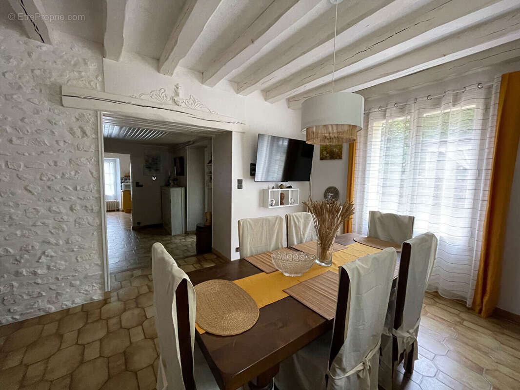 Maison à GUILLERVAL