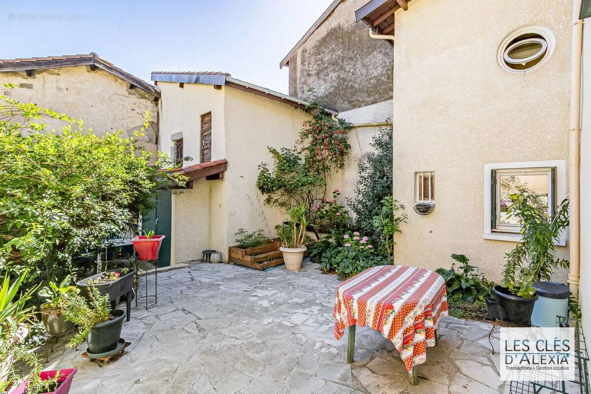 Maison à GIVORS