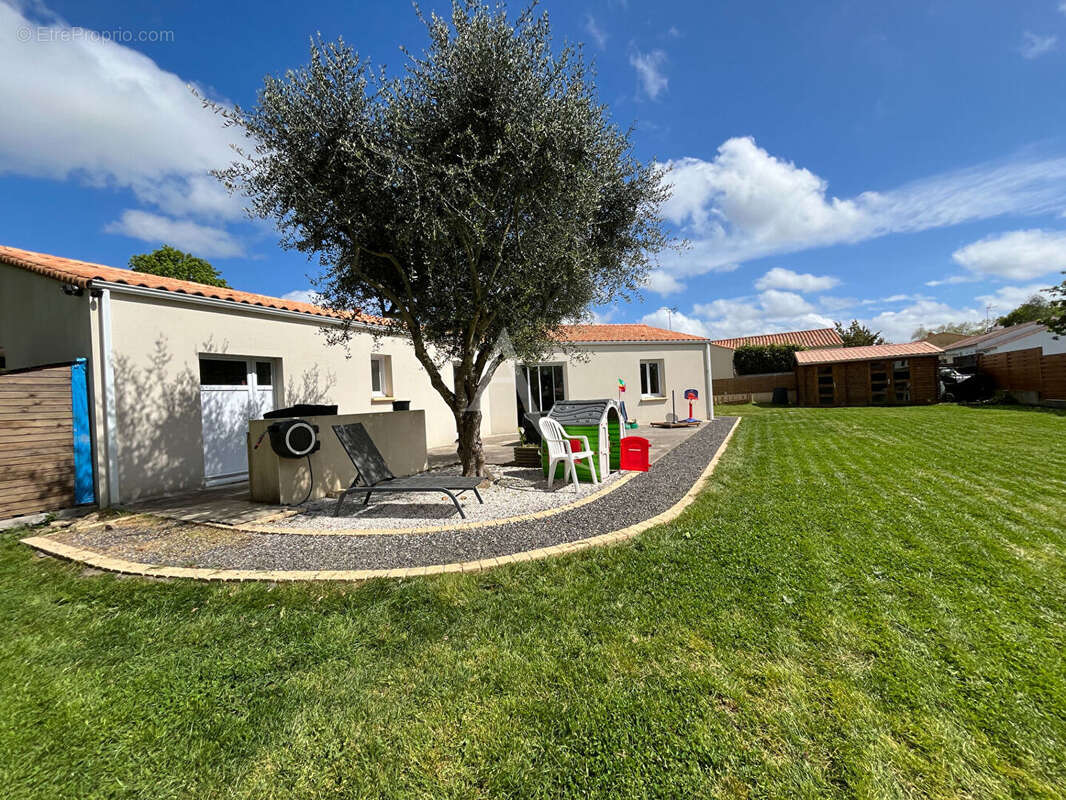 Maison à SAINTE-FLAIVE-DES-LOUPS