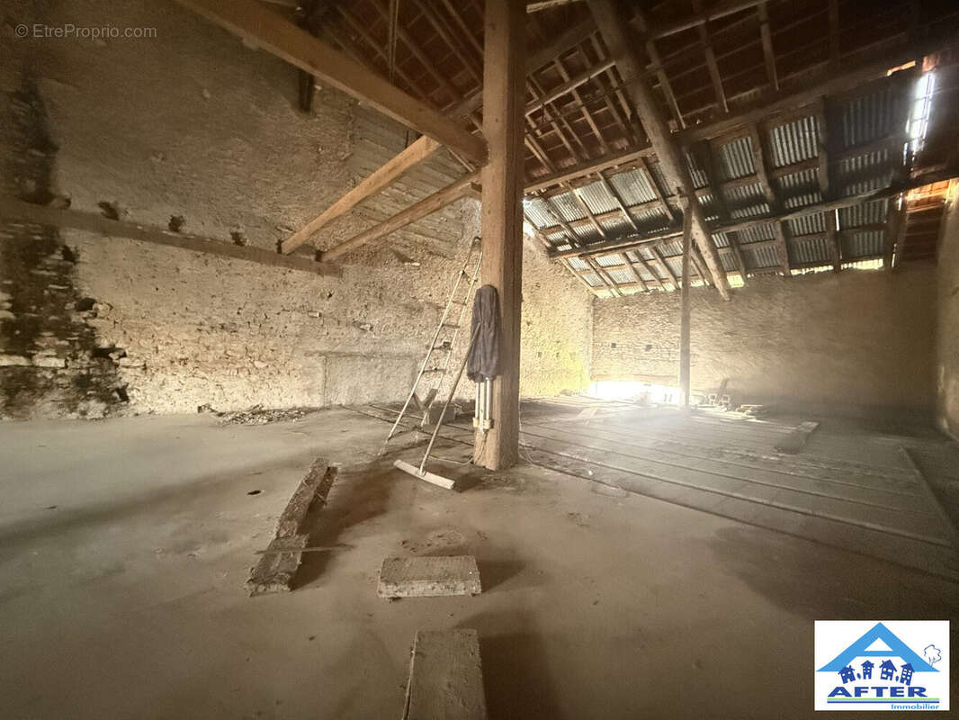 Maison à XERMAMENIL