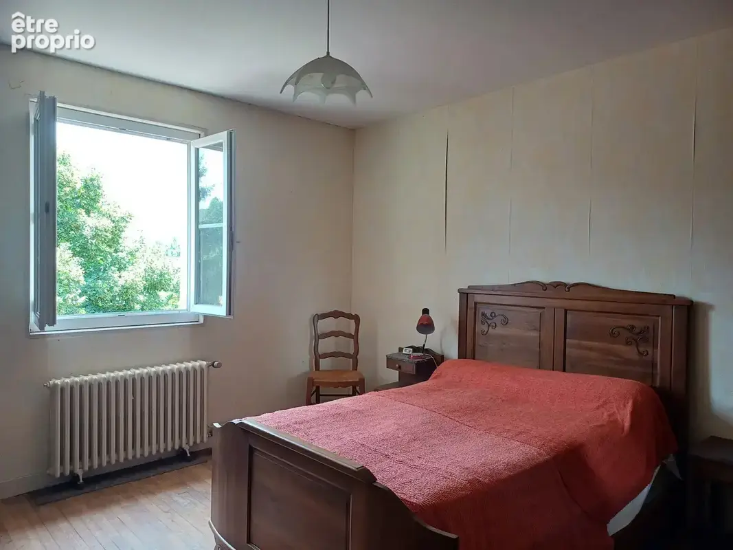 Propriété avec dépendances et étang sur 5.3 ha de terrain - photo 10