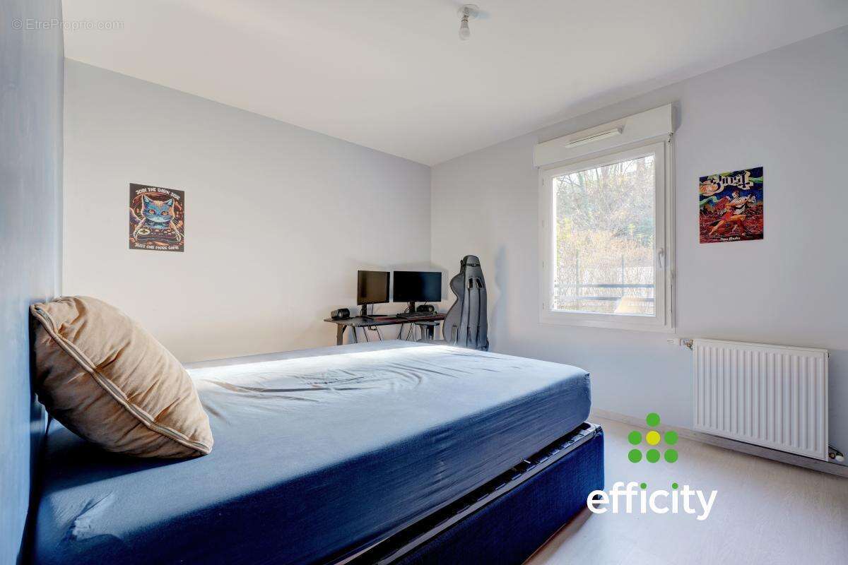 Appartement à OULLINS