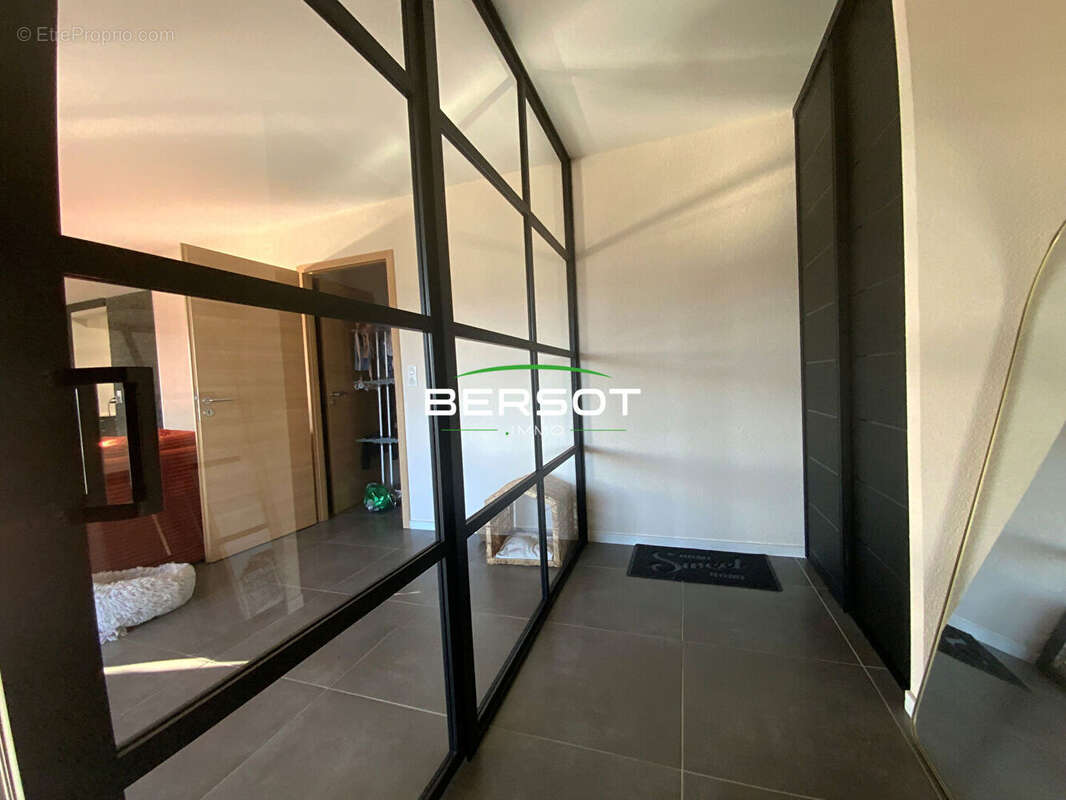 Superbe appartement proche de la Suisse - photo 5