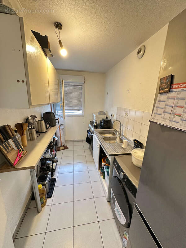 Appartement à COURCOURONNES