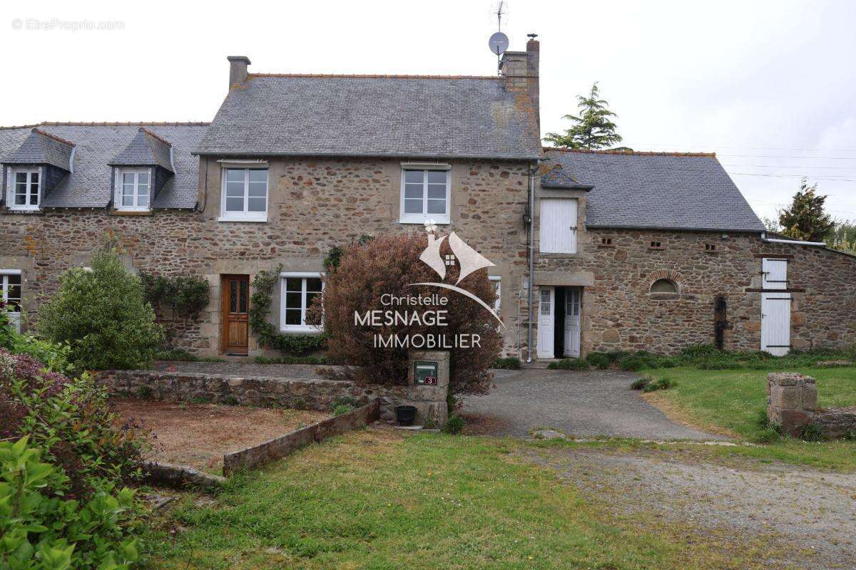 Maison à PLOREC-SUR-ARGUENON