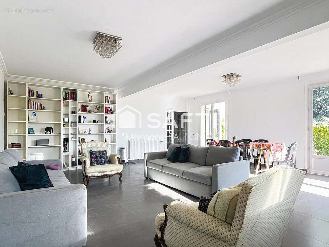 Maison 180 m² à Roinville  - photo 2