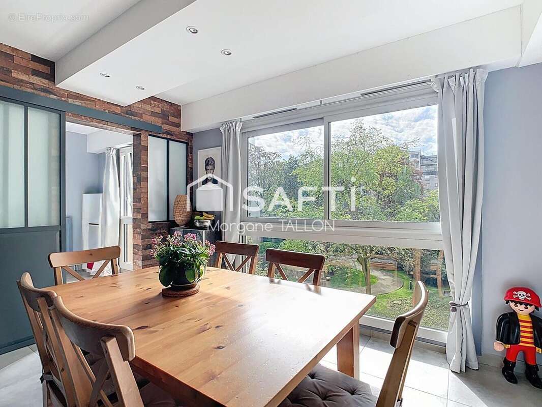 Photo 3 - Appartement à PARIS-12E