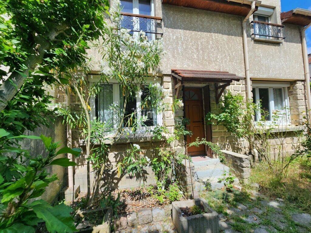 Maison à BONNEUIL-SUR-MARNE