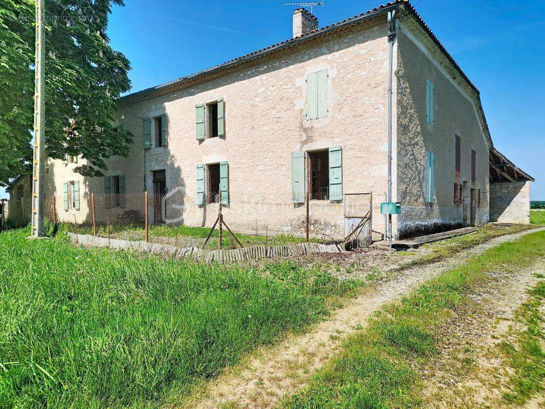 Maison à LECTOURE