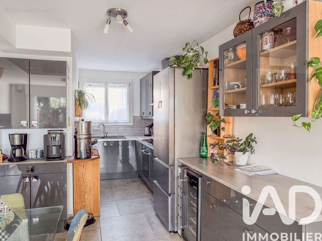 Photo 3 - Maison à PIERRE-BENITE