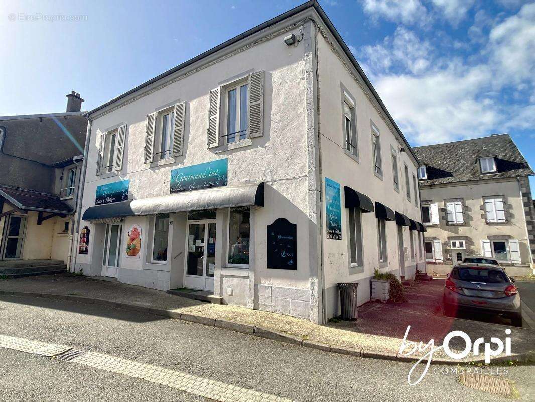 Appartement à SAINT-GERVAIS-D'AUVERGNE