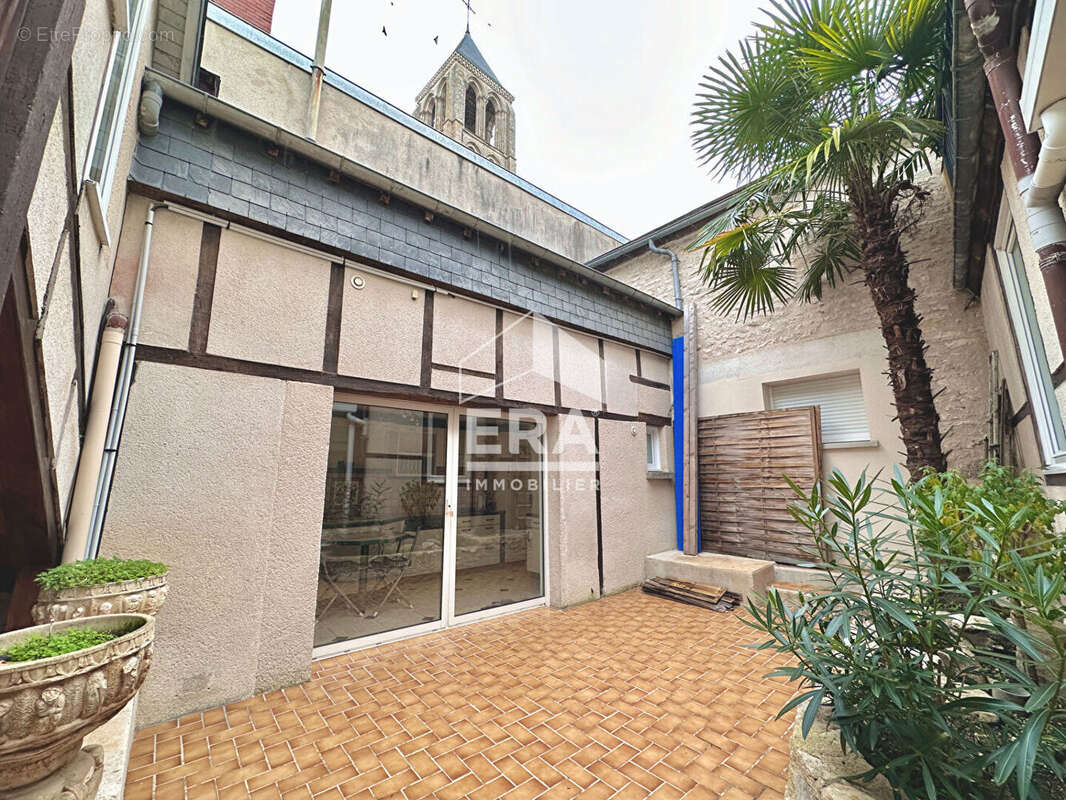 Appartement à CHATEAU-LANDON