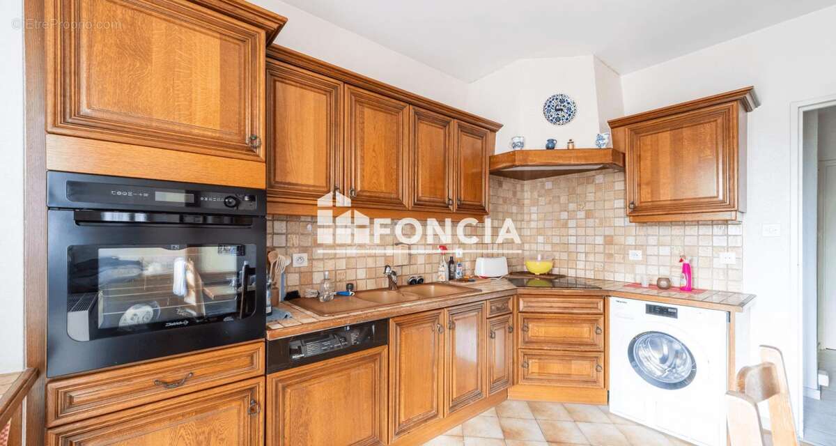 Spacieux 4 pièces de 102 m² avec garage dans résidence standing avec concierge - Hauteurs de Riedisheim - photo 5