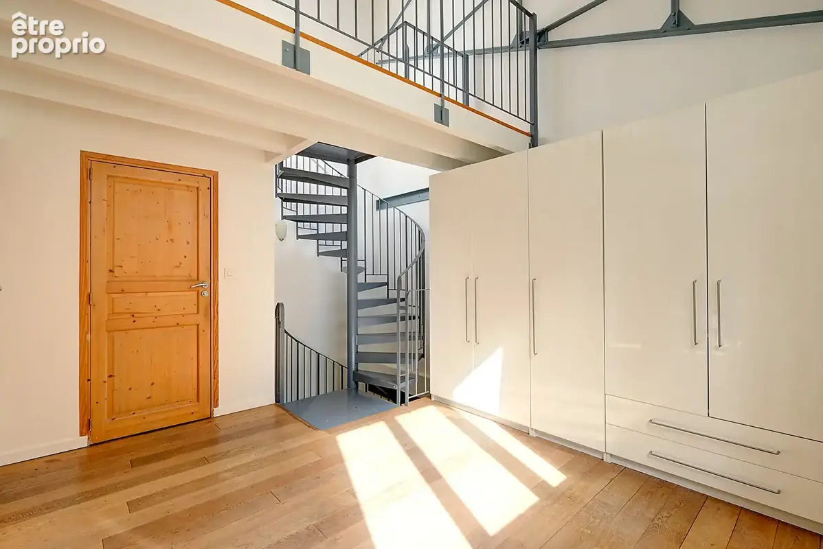 Ancienne imprimerie réhabilitée en maison au coeur du 18 eme - photo 12