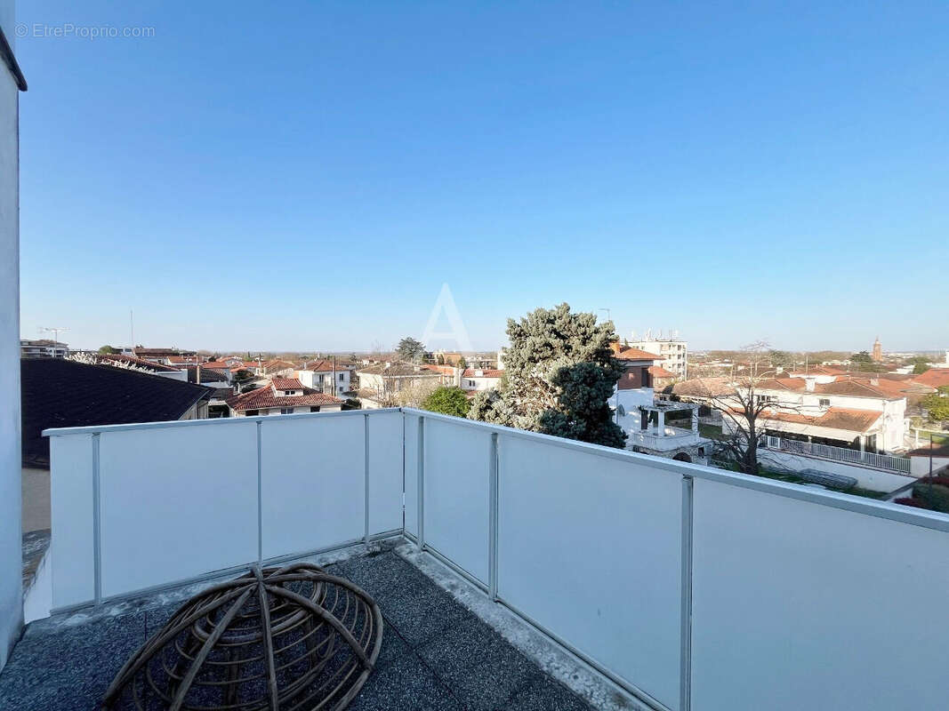 Appartement Blagnac 2 pièces avec balcons et parking - photo 7