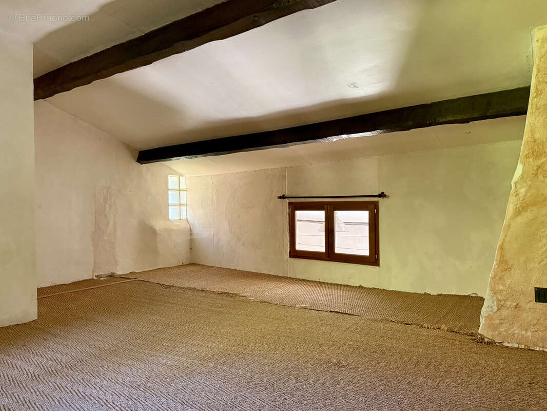 Maison à LENTILLERES