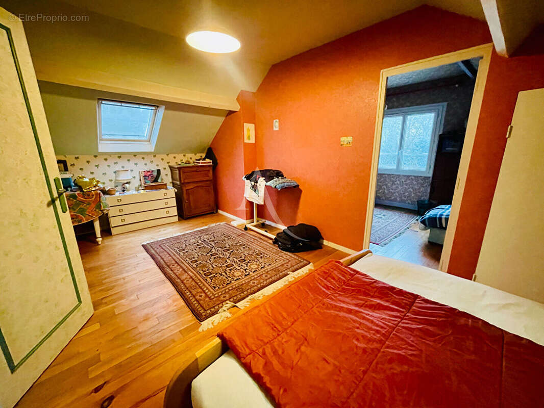 Maison à GIF-SUR-YVETTE