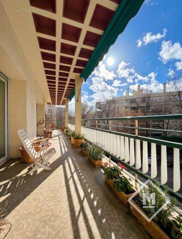 Appartement à MARSEILLE-8E