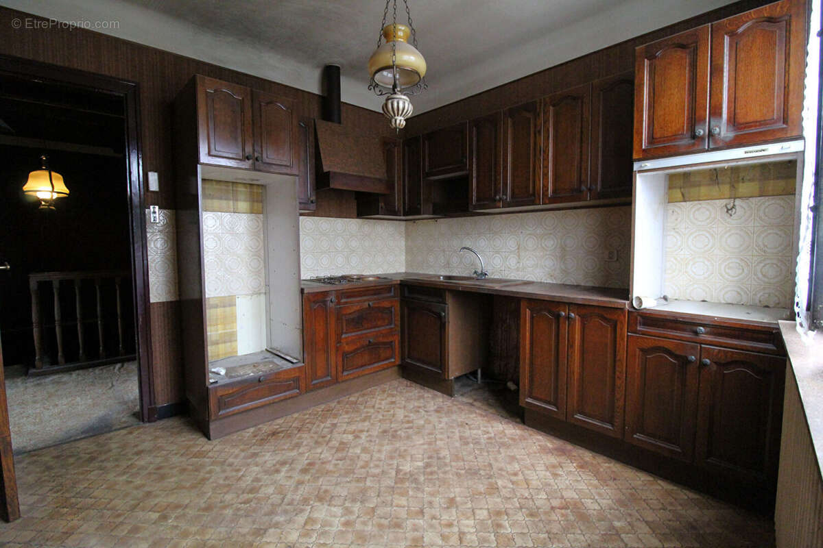 Maison à SAINT-AMOUR