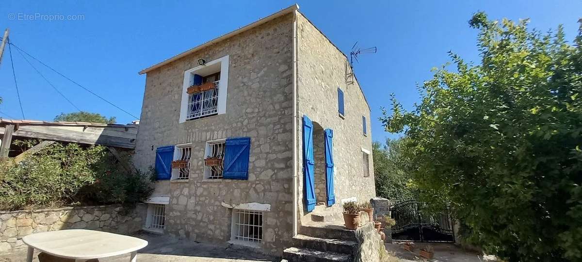 Maison à SAINT-PAUL-EN-FORET