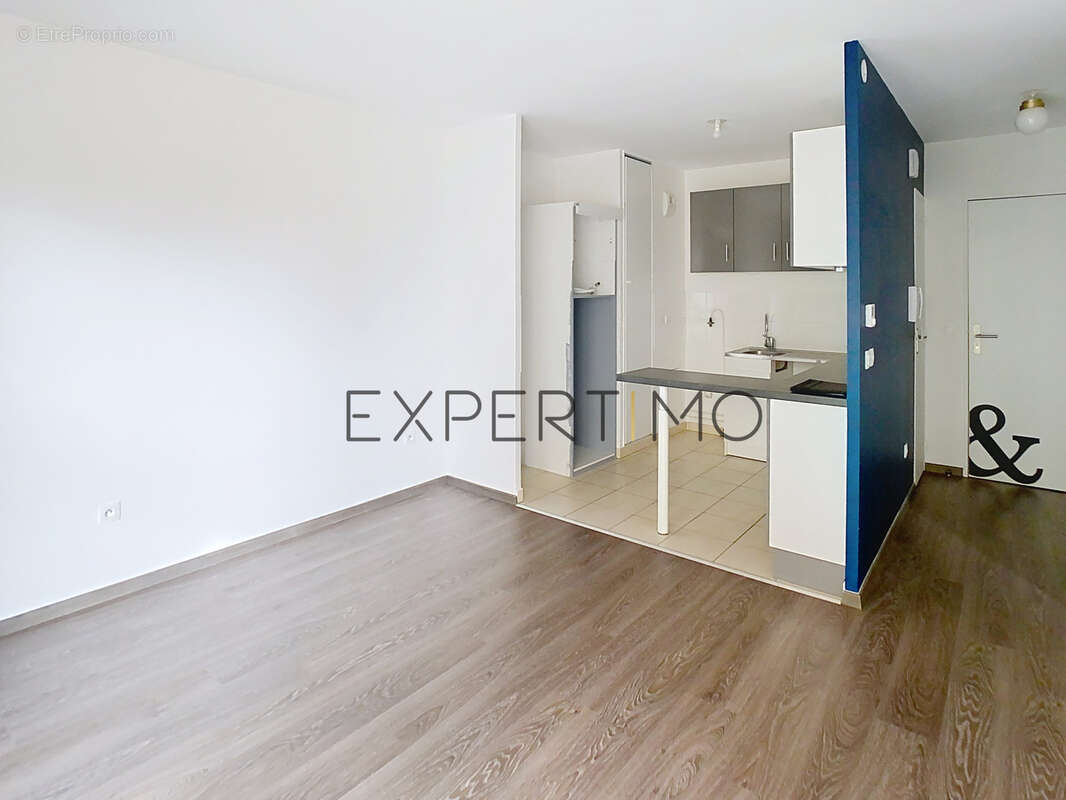Appartement à HEROUVILLE-SAINT-CLAIR