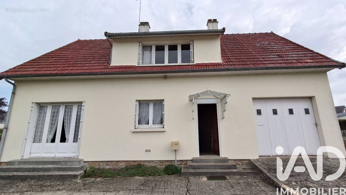 Photo 1 - Maison à AVRANCHES