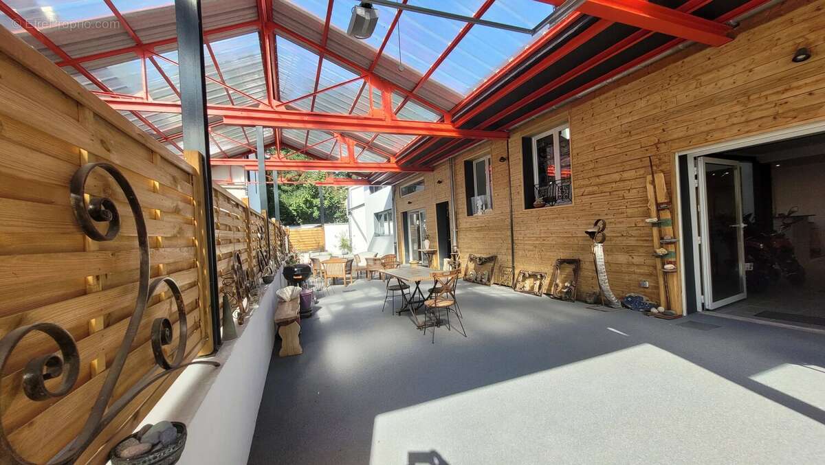 Appartement à SAINT-MAUR-DES-FOSSES