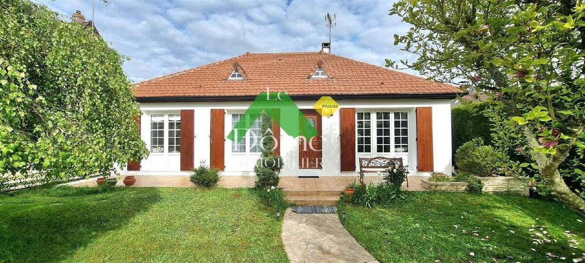 Maison à MERU
