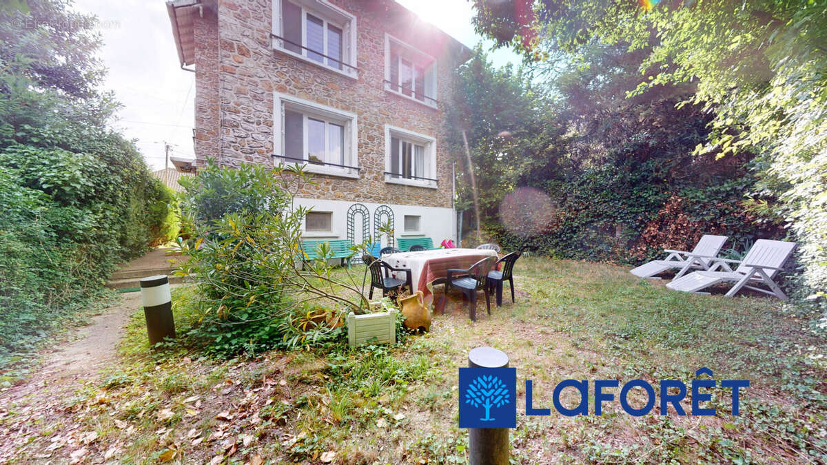 Maison à ATHIS-MONS