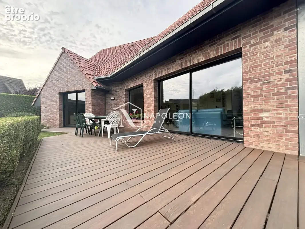 Maison 6 pièces 174 m² à vendre à Vendeville (59175) - photo 2