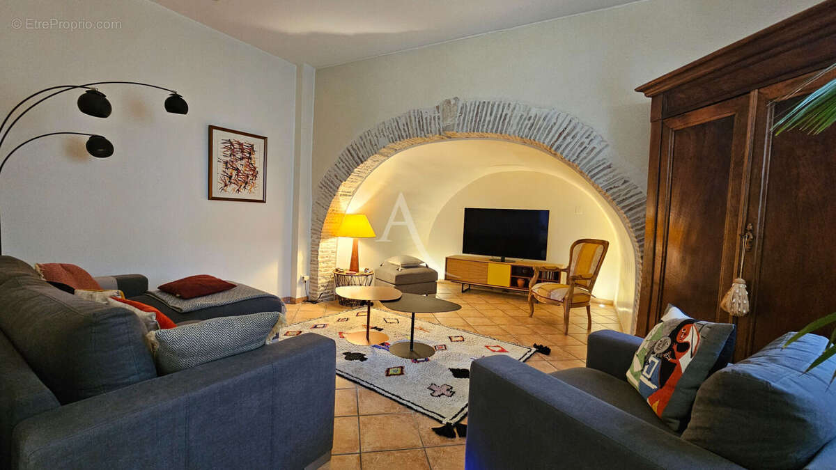 Maison Nimes 5 pièce(s) 145.57m² - photo 5