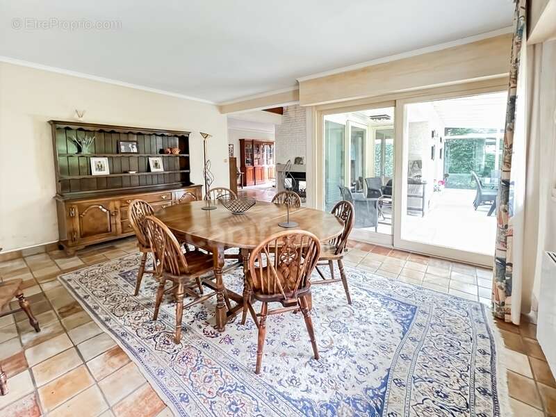 Maison à SAINT-LEONARD