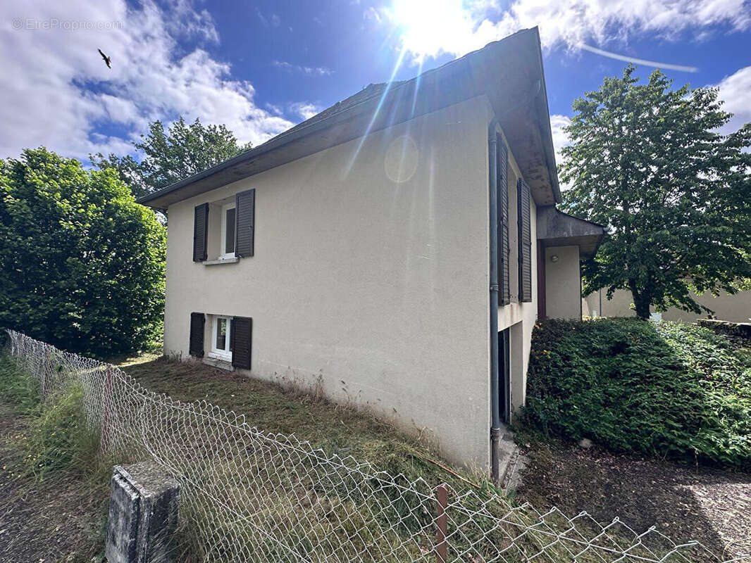 Maison T4 avec jardin et garage à Montézic - photo 10